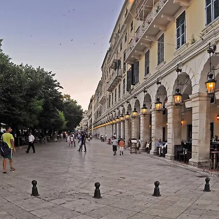 Natasha's Corfu Town Apartmán