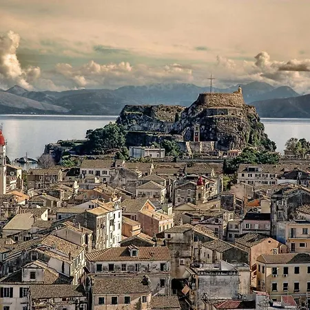 Natasha's Corfu Town Apartment *